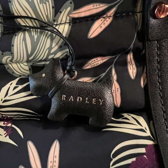 Radley London floral crossbody bag with handles - Picture 5 of 11